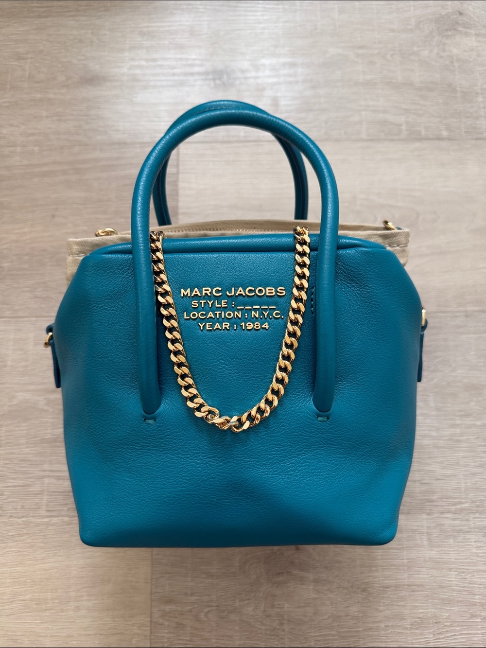 Marc Jacobs THE DUET TWO BAGS IN ONE